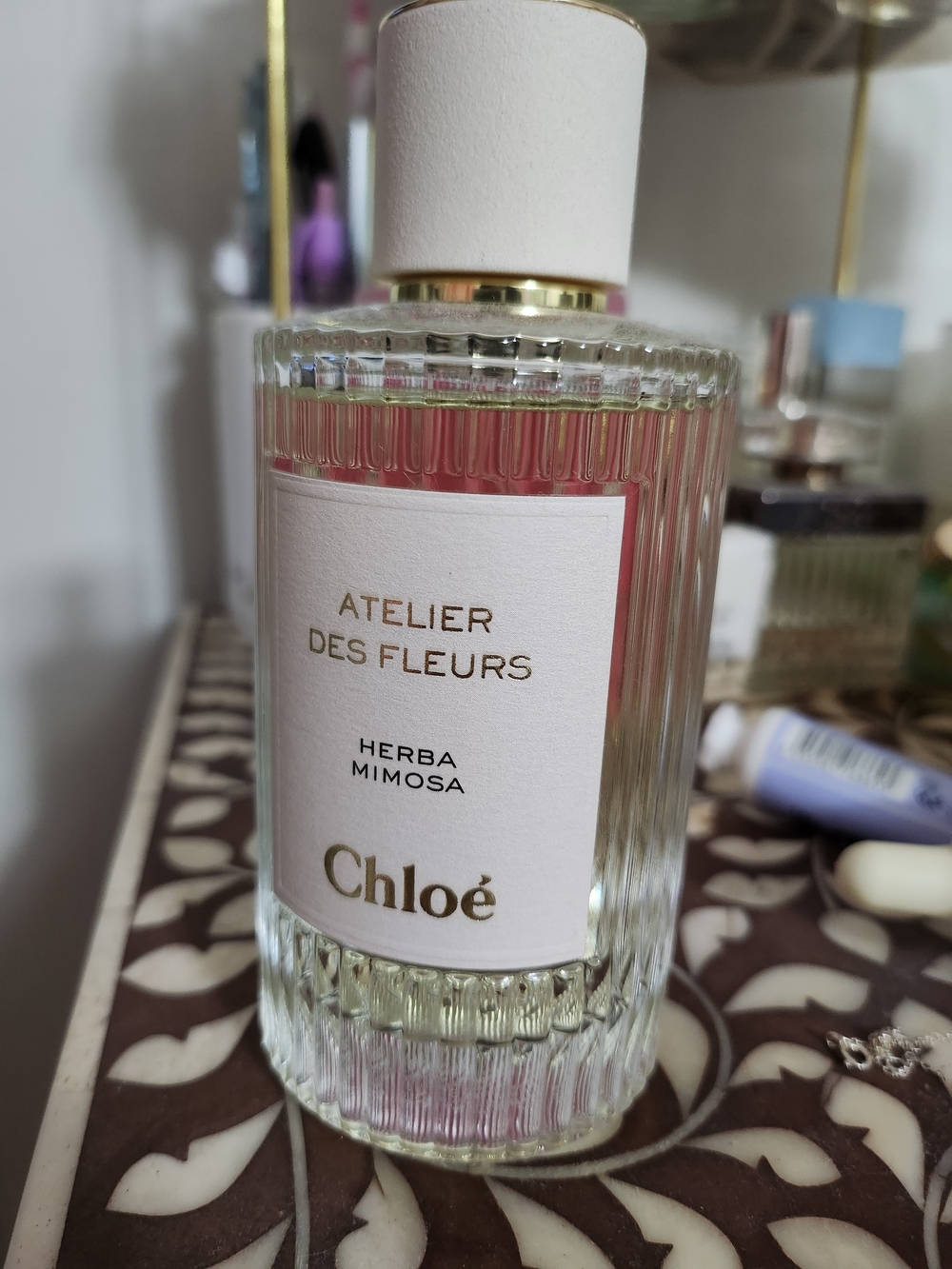 Chloé Atelier des Fleurs Herba Mimosa Bottle with Pink and Gold Accents
